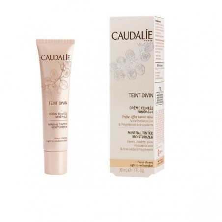 Comprar caudalie teint divin crema con color piel clara 30 ml