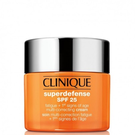 Comprar Clinique Superdefense SPF40 Crema Antifatiga + Primeros Signos Piel Grasa al mejor precio en Pharmazon, tu farmacia online Comprar Clinique Superdefense SPF40 Crema Antifatiga + Primeros Signos Piel Grasa